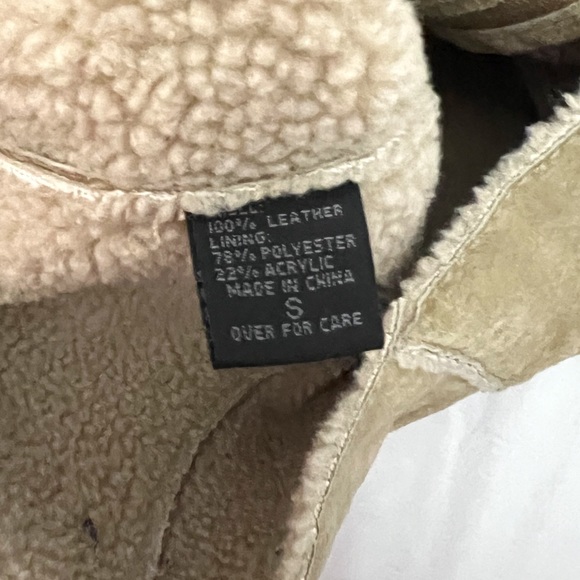 Vintage Express Tan Suede Vest ❤️🔥✨ - Picture 7 of 7